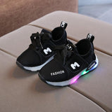 New Children's Flashing Lights Sneakers